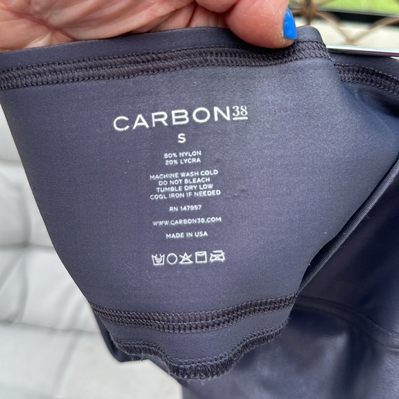 Carbon38 high rise high shine leggings size small. - Picture 2 of 4